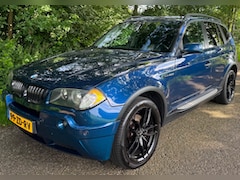 BMW X3 - 2.0i 2006 CLIMA PDC TREKHAAK ZEER NETTE AUTO