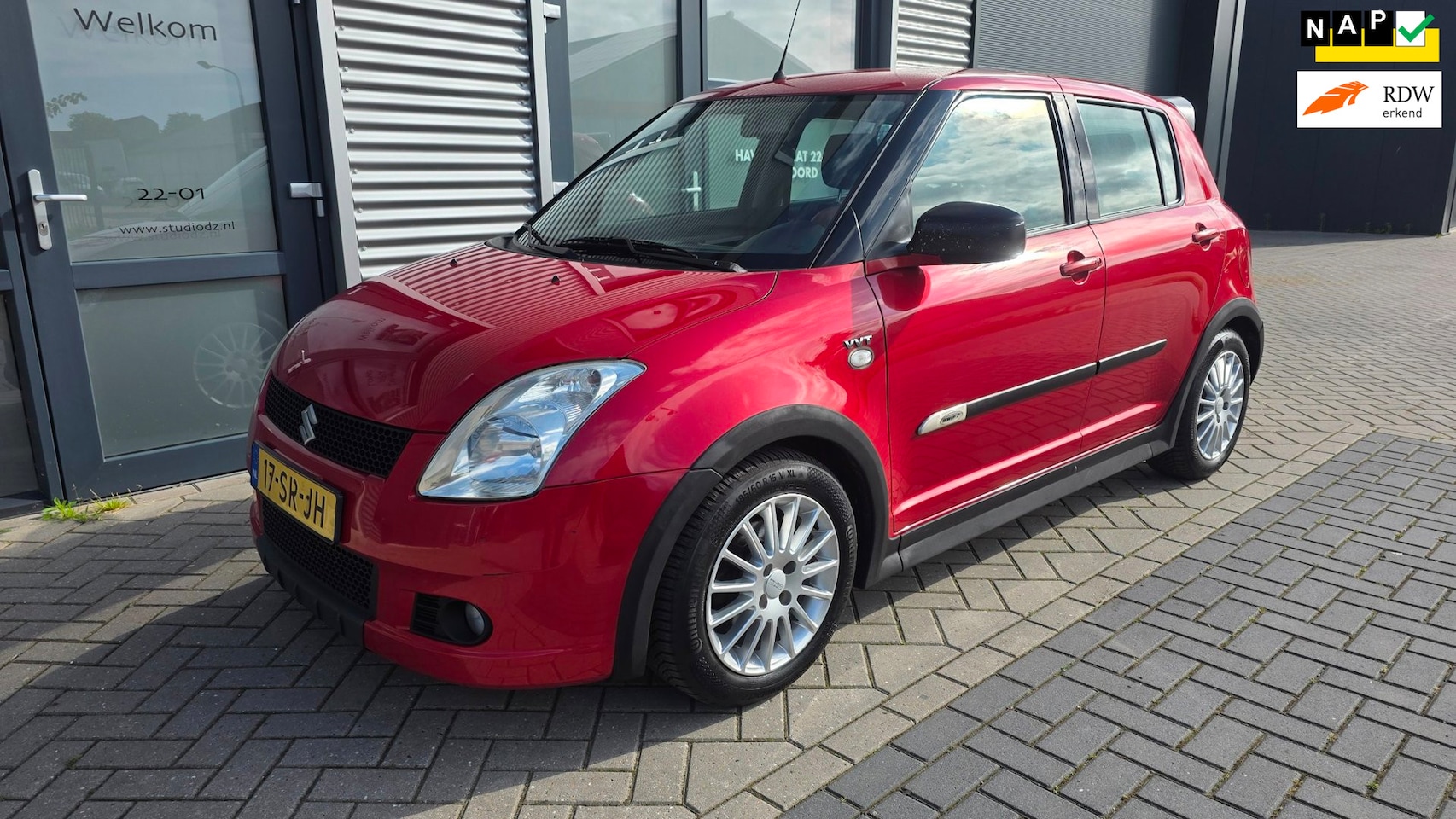 Suzuki Swift - 1.5 Exclusive 1.5 Exclusive - AutoWereld.nl