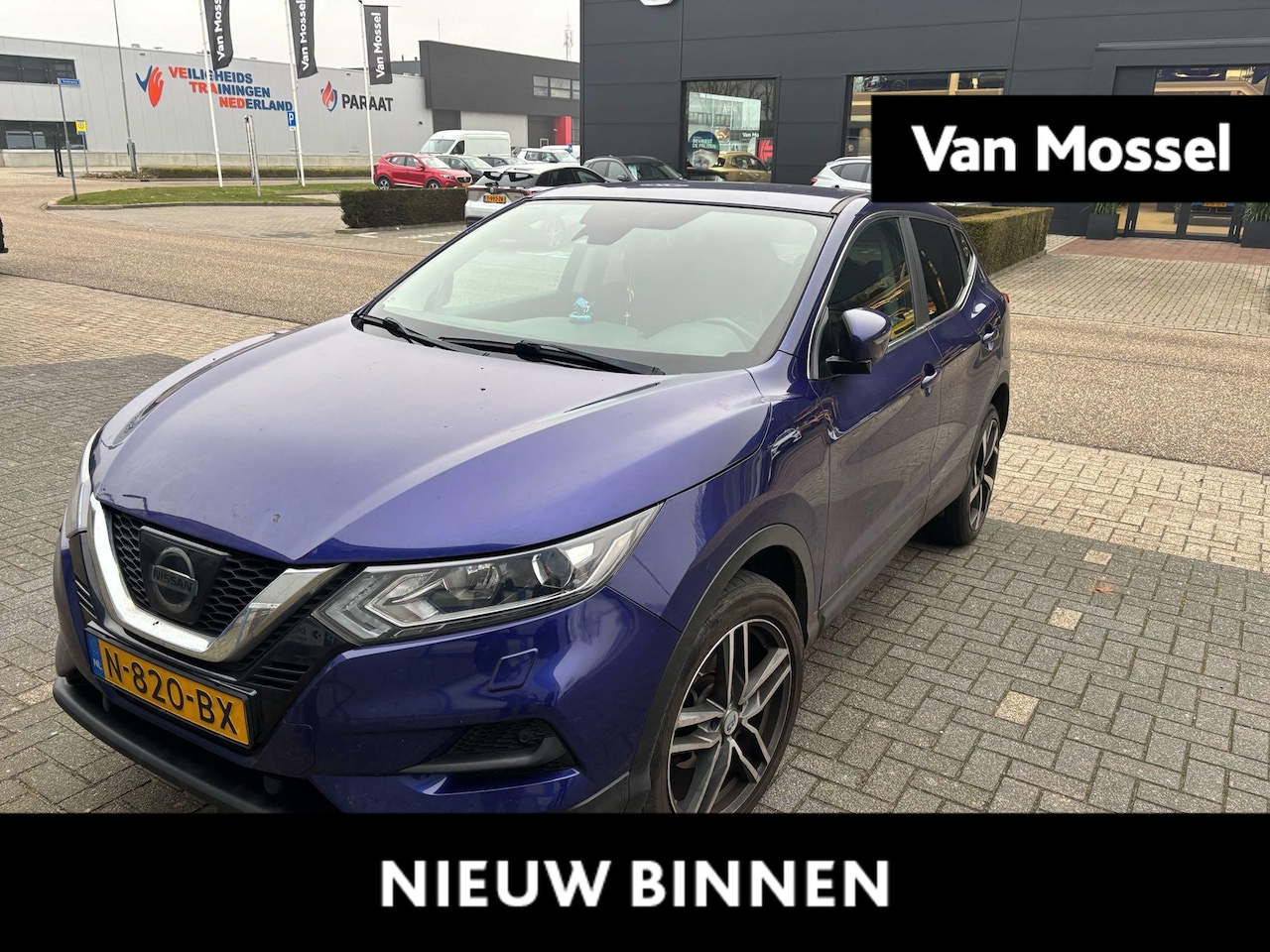 Nissan Qashqai - 1.2 Business Edition | Cruise Control | Navigatie | PDC V+A - AutoWereld.nl