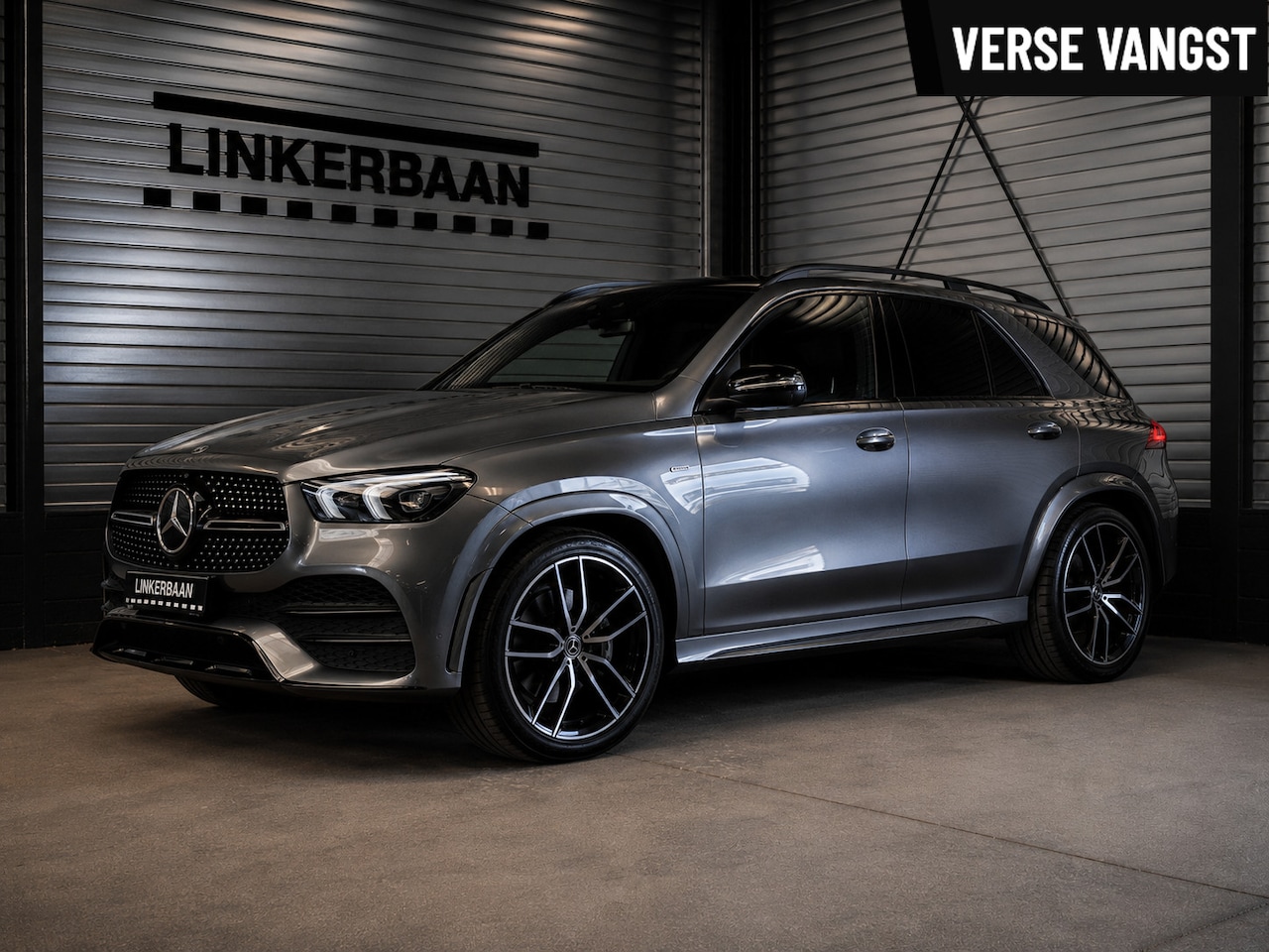 Mercedes-Benz GLE-Klasse - 350 e 4MATIC | AMG | Panodak | Burmester | Luchtvering | 22 inch | - AutoWereld.nl