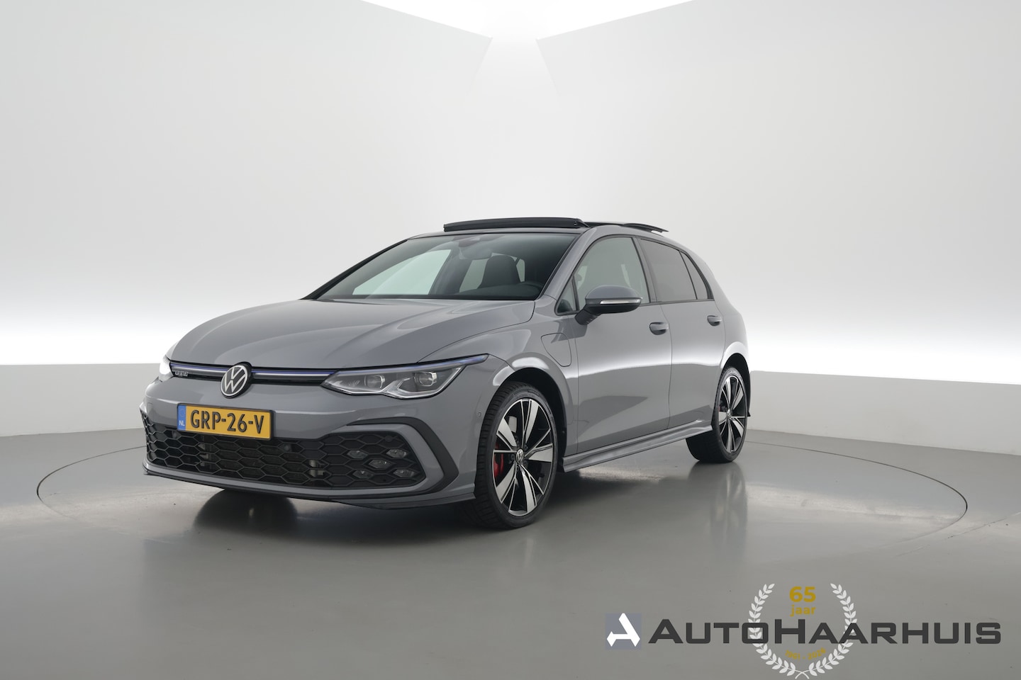 Volkswagen Golf - 1.4 eHybrid GTE | SOH 95,5% | Pano | CarPlay | IQ. Light | Adapt. Cruise | Camera | Navi | - AutoWereld.nl