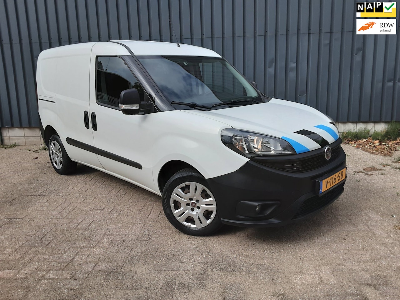 Fiat Doblò Cargo - 1.3 MJ L1H1 SX 1.3 MJ L1H1 SX - AutoWereld.nl