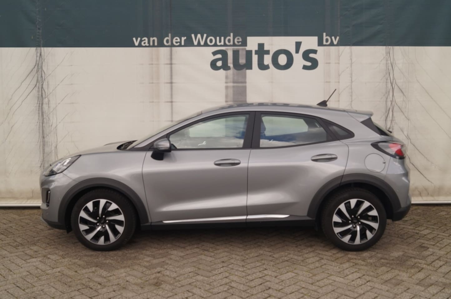 Ford Puma - 1.0 EcoBoost 124pk Hybrid Titanium -NAVI-PDC-CAM-LMV- - AutoWereld.nl