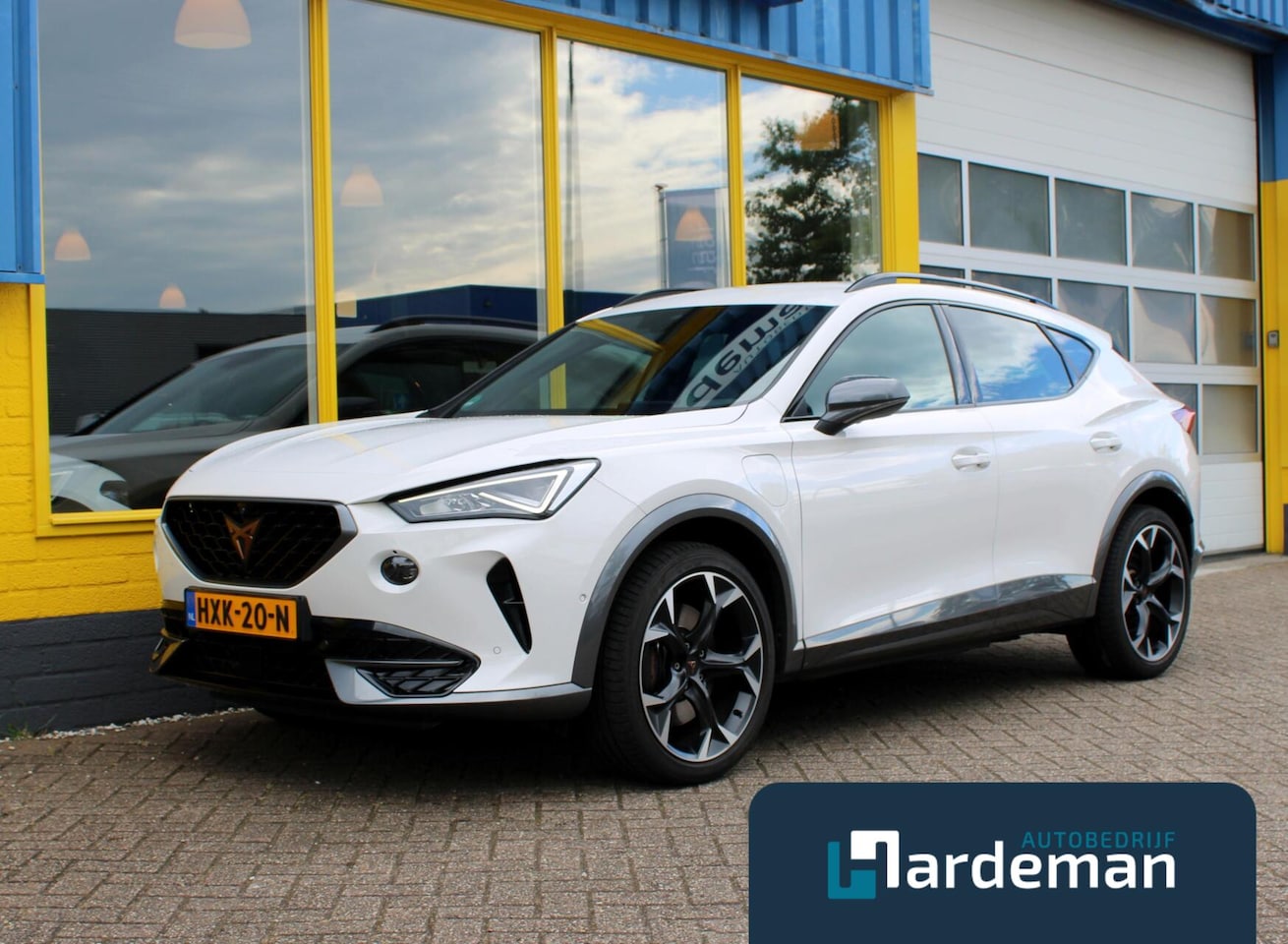 CUPRA Formentor - 1.4 e-Hybrid VZ Performance Trekhaak 360 - AutoWereld.nl