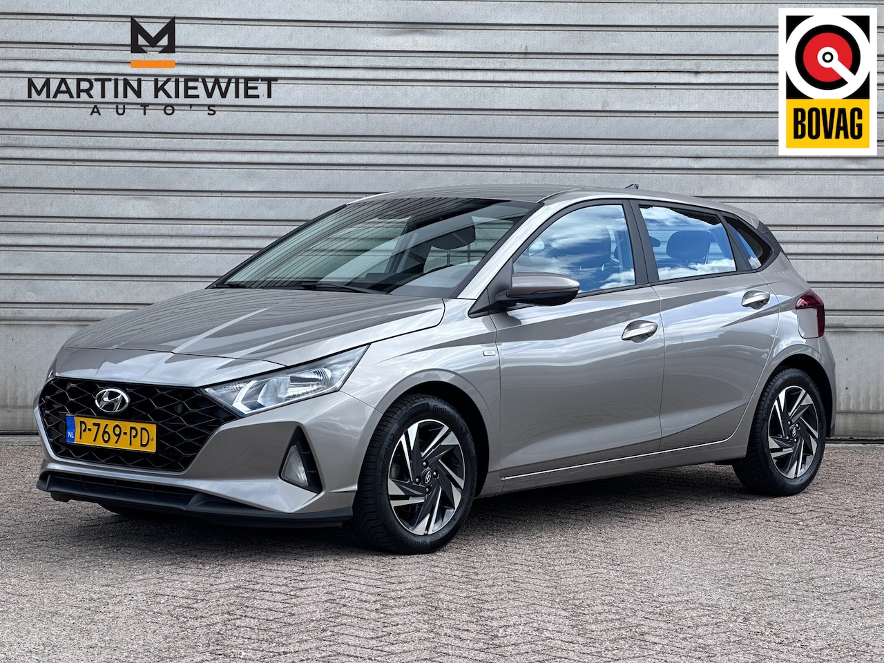 Hyundai i20 - 1.0 T-GDI Comfort|Achteruitrijcamera|Apple Carplay|Dodehoekdetectie - AutoWereld.nl