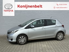 Toyota Yaris - 1.3 VVT-i Aspiration 5-deurs | Trekhaak | Airco | Navi