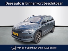 Skoda Karoq - 1.5 TSI 150pk Sportline Business DSG / Navigatie / Stoel+Stuurverwarming / Camera