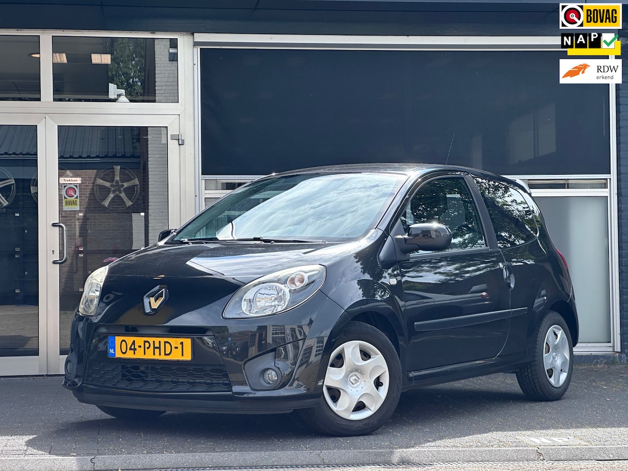Renault Twingo - 1.2-16V Dynamique CRUISE / AIRCO / NAP / LAGE KM - AutoWereld.nl