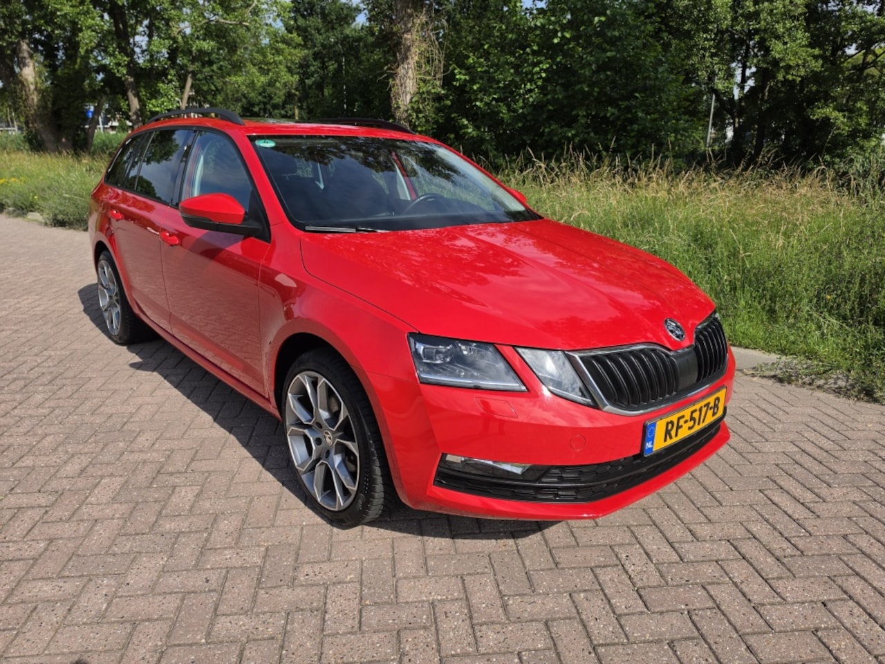 Skoda Octavia Combi - 1.0 TSI Grt Amb. Bns - AutoWereld.nl