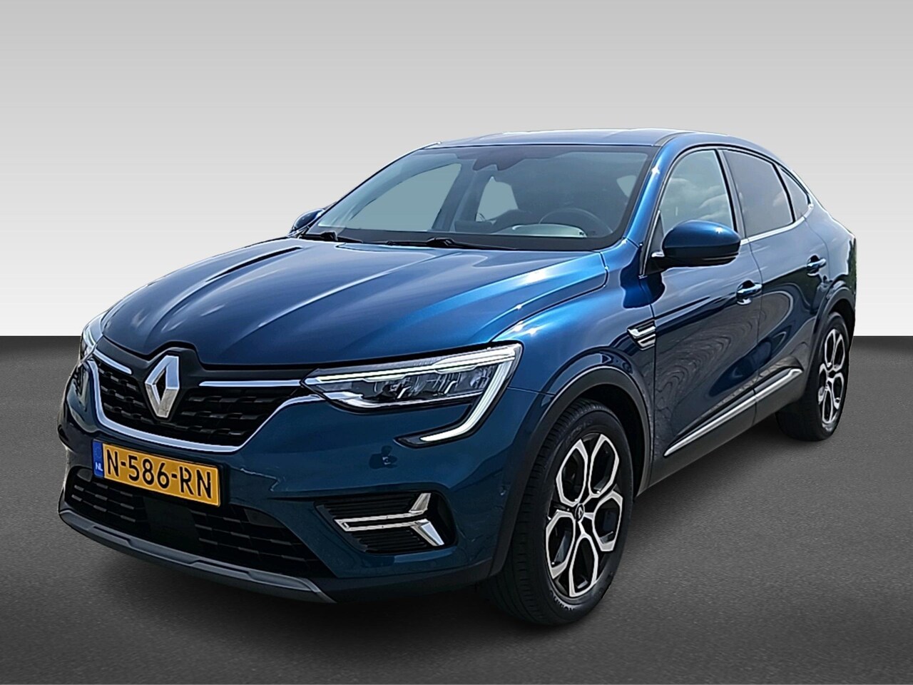 Renault Arkana - 1.6 E-Tech Hybrid 145 Intens | Achteruitrijcamera | Armsteun voor | Bestuurdersstoel in ho - AutoWereld.nl