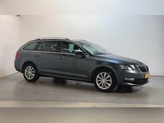 Skoda Octavia Combi - 1.0 TSI 116pk 6-bak Greentech Ambition Business Trekhaak Leder-Stof Navigatie Parkeersenso