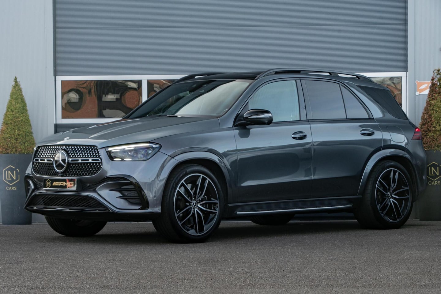 Mercedes-Benz GLE-Klasse - 400 e 4MATIC AMG | HUD | PANO | DAB - AutoWereld.nl