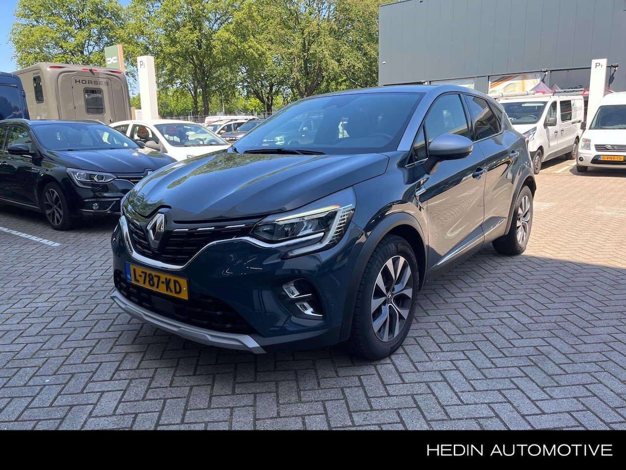 Renault Captur - 1.3 TCe 140 Intens | Stuurwielverwarming | Camera | Climate Control | - AutoWereld.nl