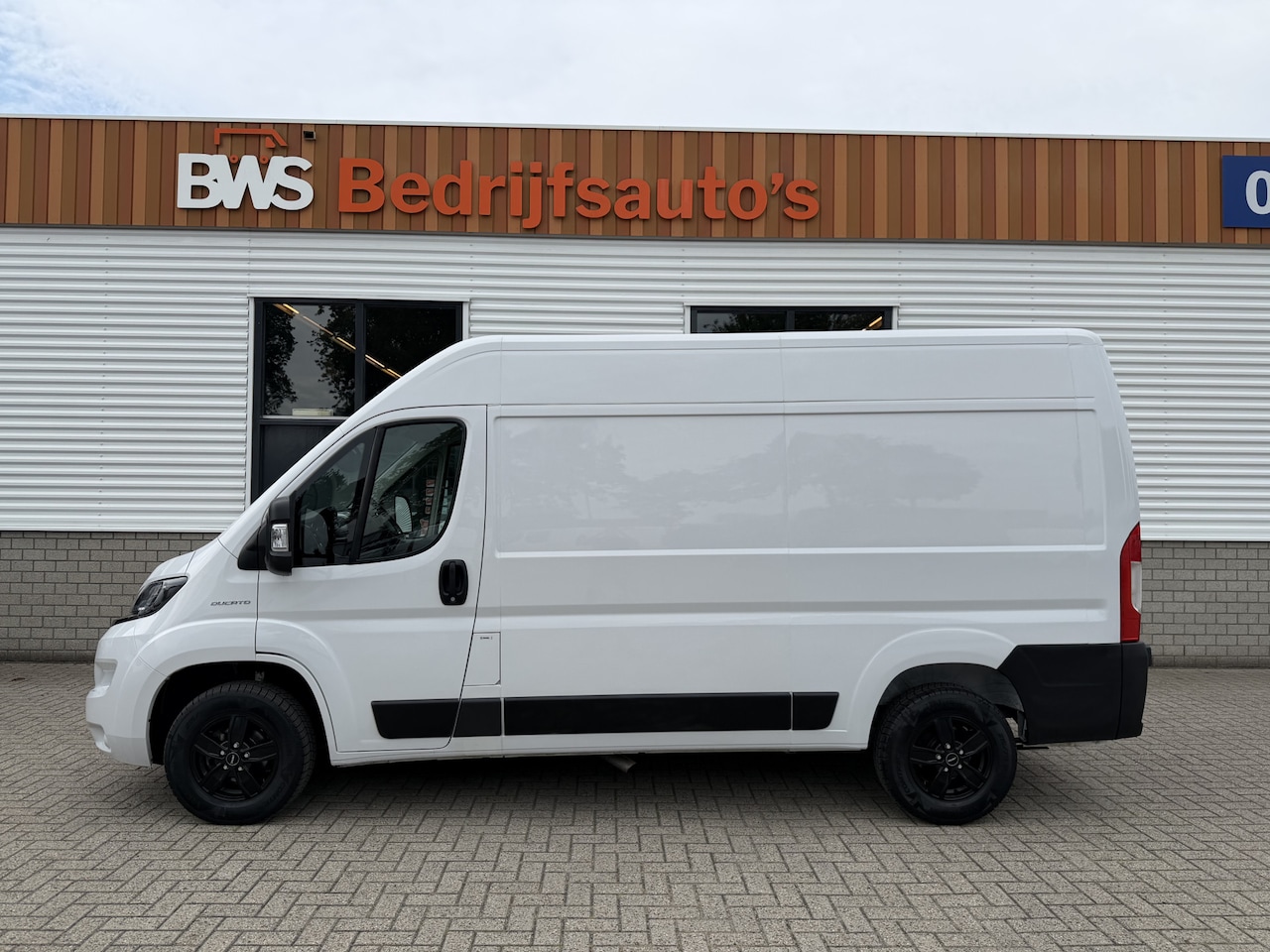 Fiat Ducato - 30 2.3 MultiJet L2H2 / vaste prijs rijklaar € 14.950 ex btw / lease vanaf € / lichtmetalen - AutoWereld.nl