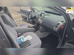 Toyota Prius - €4950, -1.5 VVT-i Business Edition Apk 06/2027 Nap pas