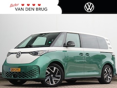 Volkswagen ID. Buzz - Pro 77kWh | Origineel two-tone | Stoel- en stuurverwarming | Achteruitrijcamera | 20" velg