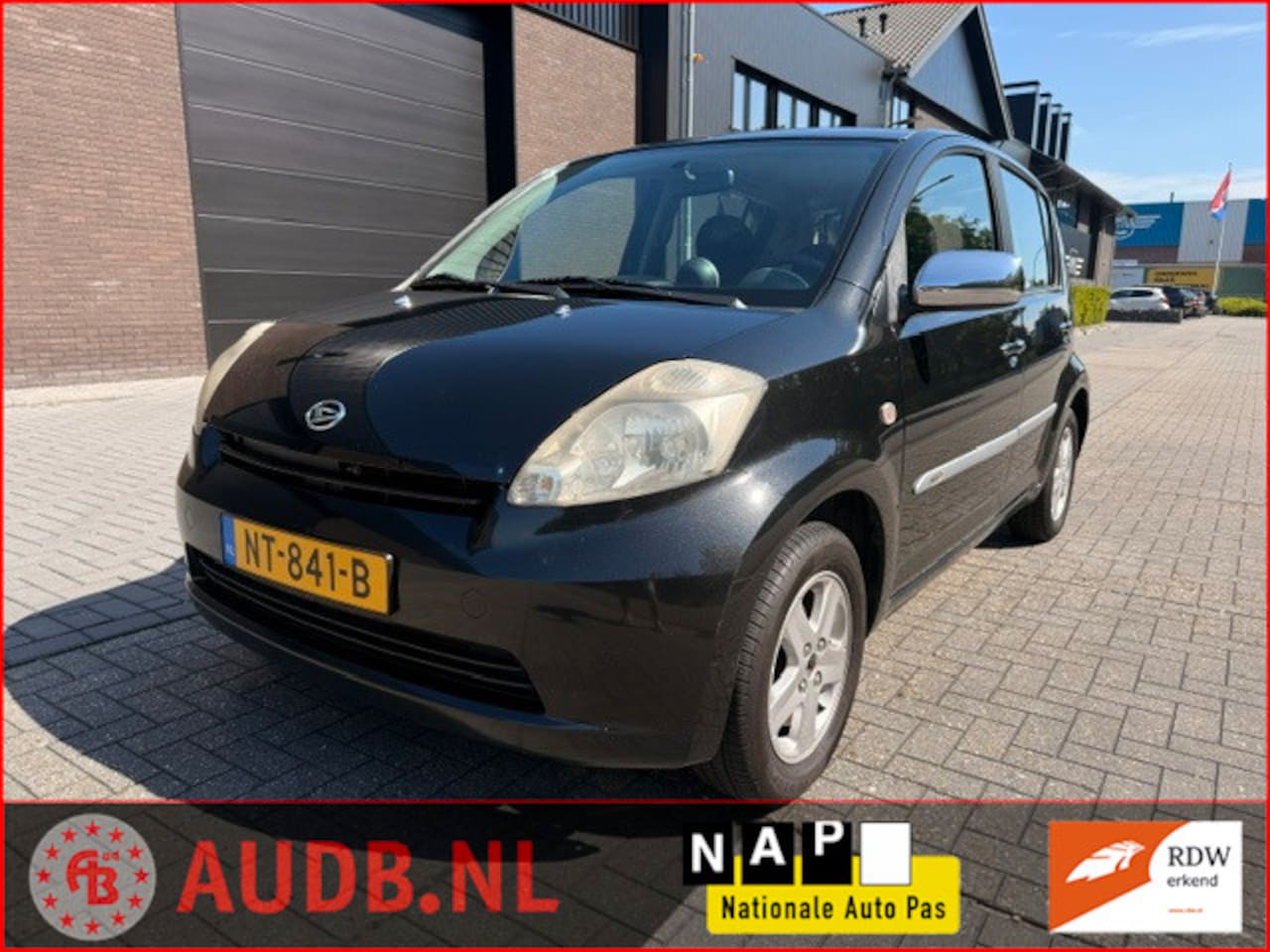 Daihatsu Sirion 2 - 1.3-16V Comfort | AUTOMAAT|KOUDE AIRCO|ELEKT.PAKKET| - AutoWereld.nl