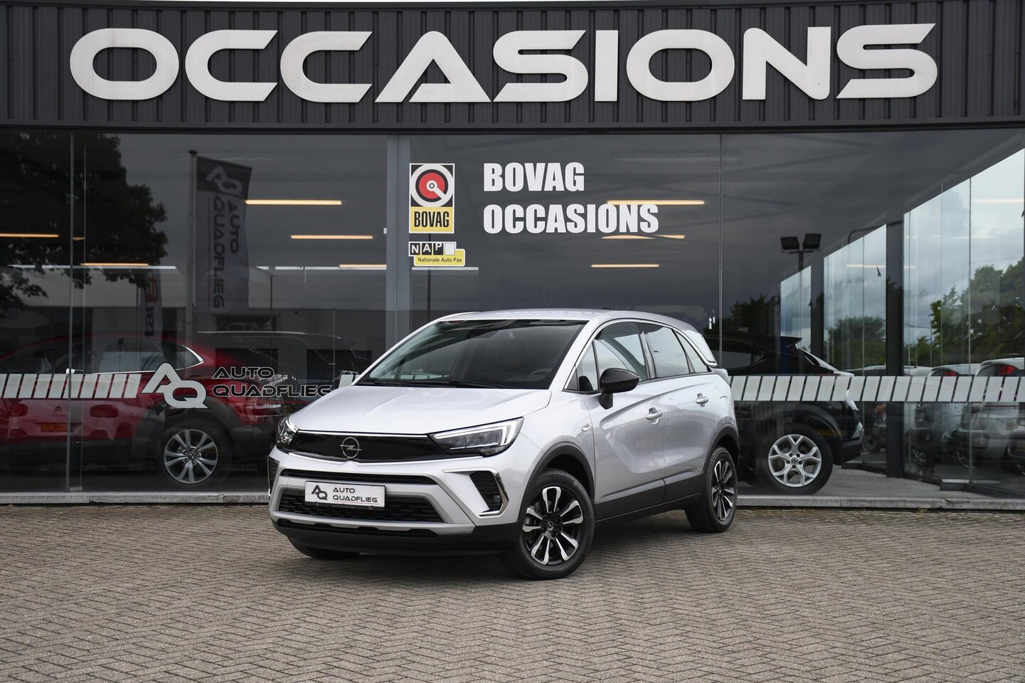 Opel Crossland - 1.2 Turbo Elegance APPLE CARPLAY/ NAVIGATIE/ DAB - AutoWereld.nl
