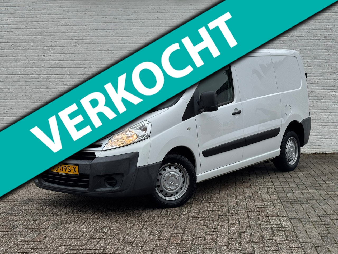 Citroën Jumpy - 10 1.6 HDI L1H1 Economy Airco Cruisecontrol Pdc 3 Zitplaatsen - AutoWereld.nl