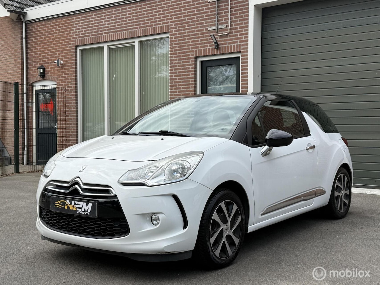 Citroën DS3 - 1.2 VTi Chic 1.2 VTi Chic - AutoWereld.nl
