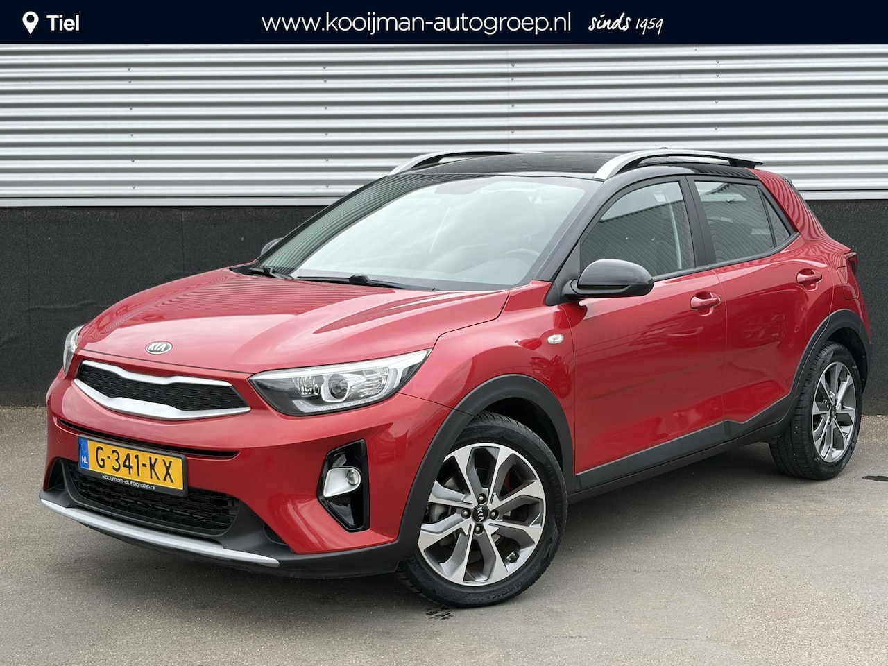 Kia Stonic - 1.0 T-GDi DynamicLine Nieuw geleverd en dealeronderhouden, Navigatie, Achteruitrijcamera, - AutoWereld.nl