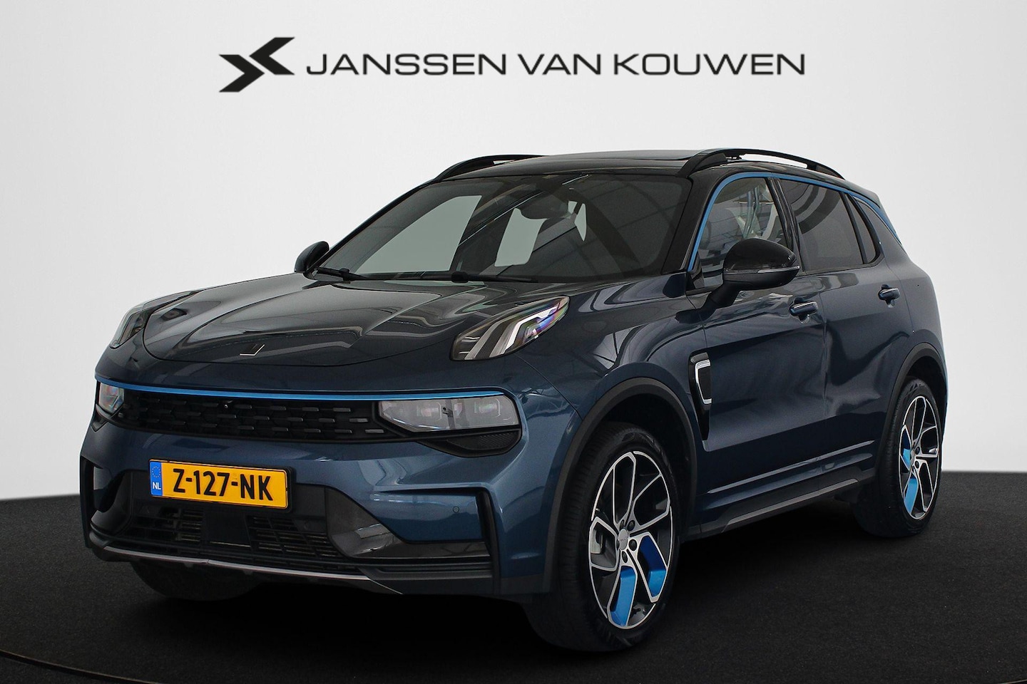 Lynk & Co 01 - 1.5 PHEV Panoramadak Stoelverwarming 360-Camera - AutoWereld.nl