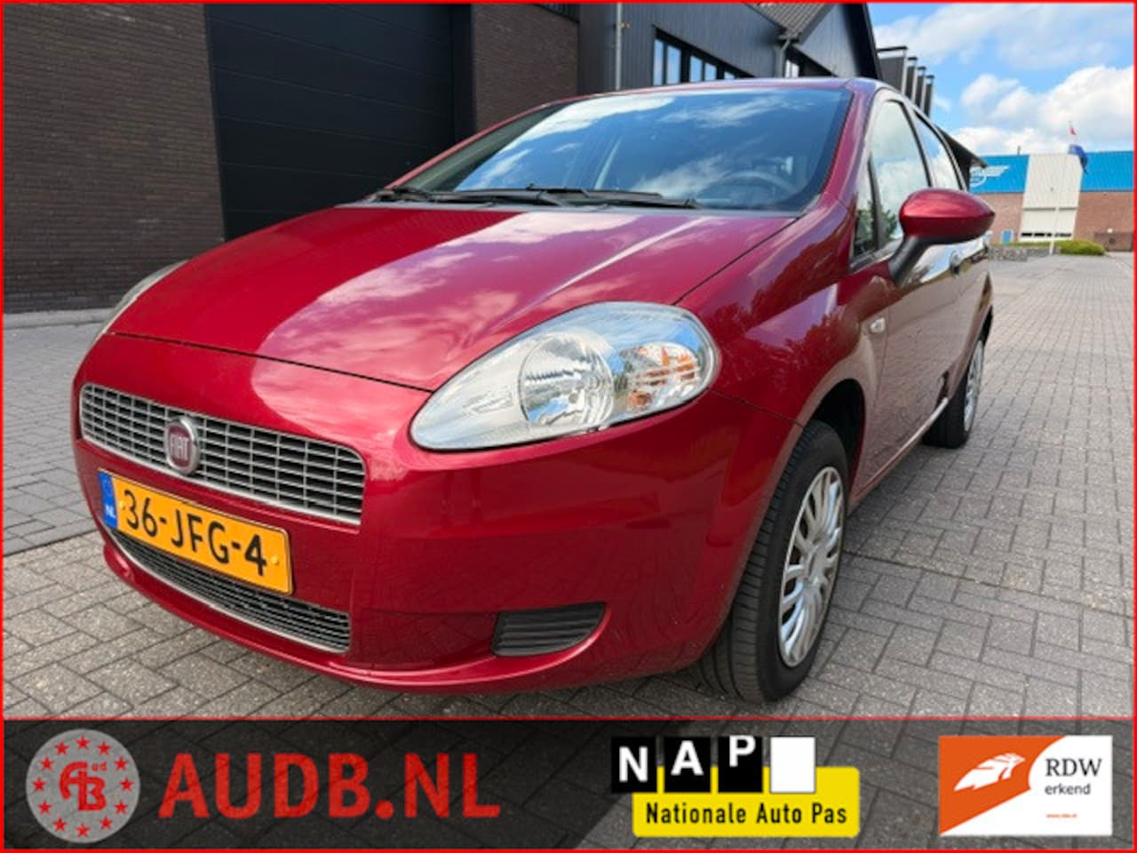 Fiat Grande Punto - 1.4 Active| 5 DEURS| NETTE AUTO|NWE.DISTR.| - AutoWereld.nl