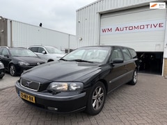 Volvo V70 - 2.4 AUTOMAAT APK T/M 25-4-2027