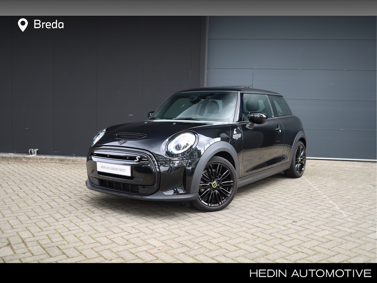 MINI Electric - 3-Deurs Classic 33 kWh | Panoramadak | Achteruitrijcamera | Parkeersensoren achter | Sport - AutoWereld.nl