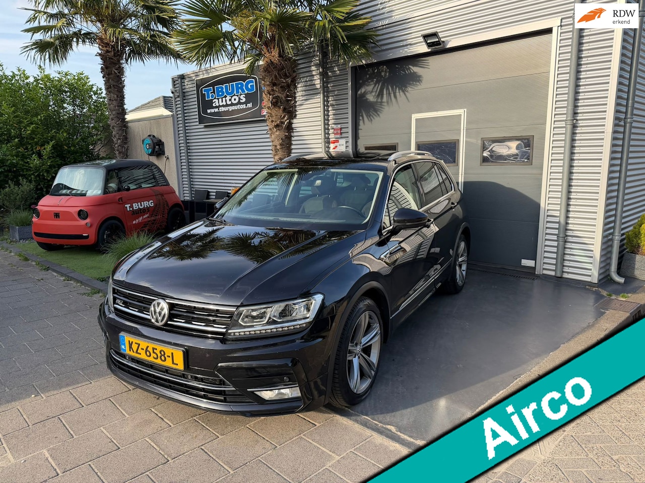 Volkswagen Tiguan - 2.0 TDI Highline R-LINE AIRCO Pano DAK Automaat SUPER MOOIE AUTO - AutoWereld.nl
