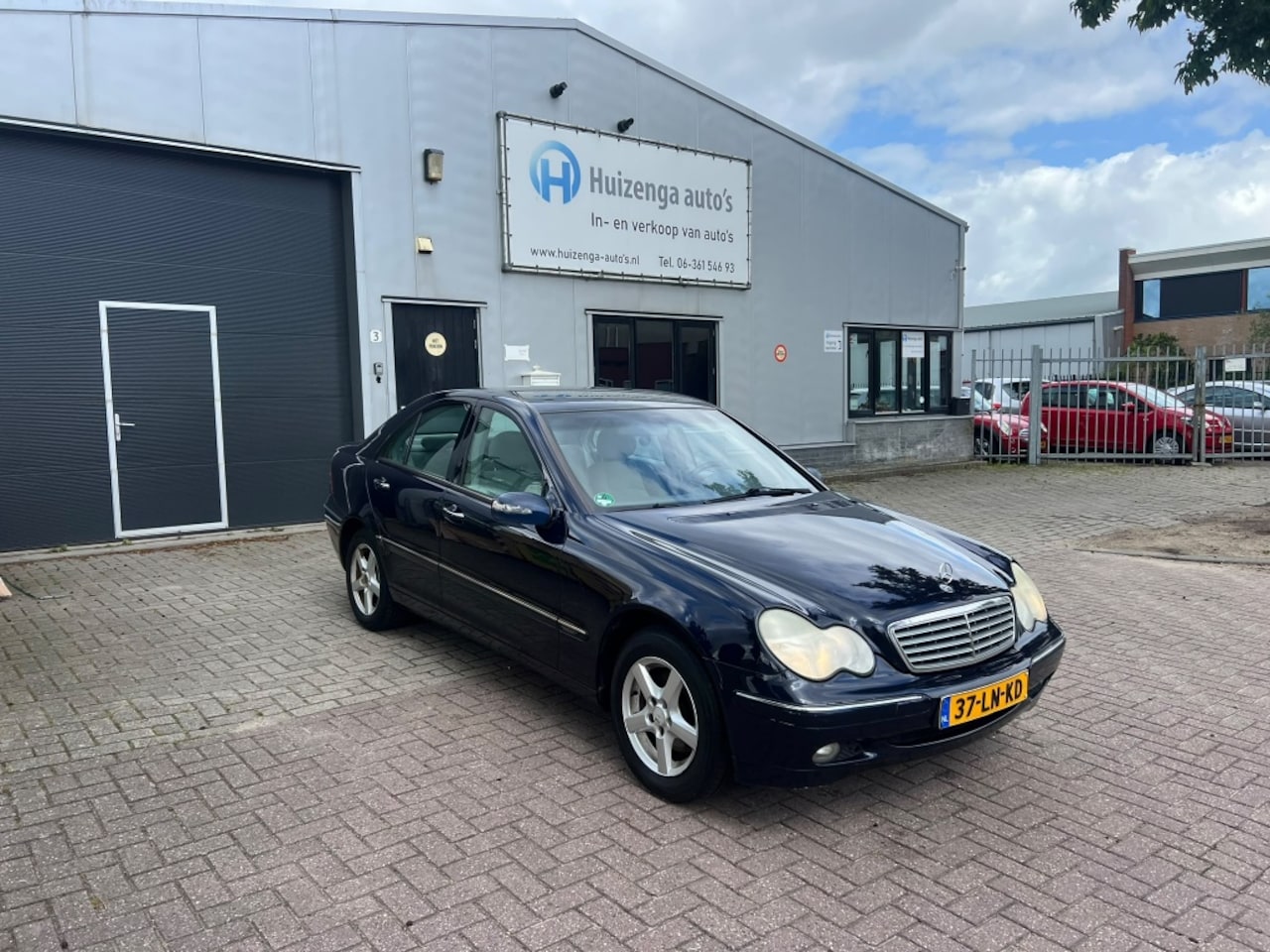 Mercedes-Benz C-klasse - 180 K. Elegance| SEDAN| AIRCO!! - AutoWereld.nl
