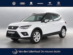 SEAT Arona - 1.0 TSI Style Business Intense / Trekhaak / Keyless / Android/Carplay / Camera