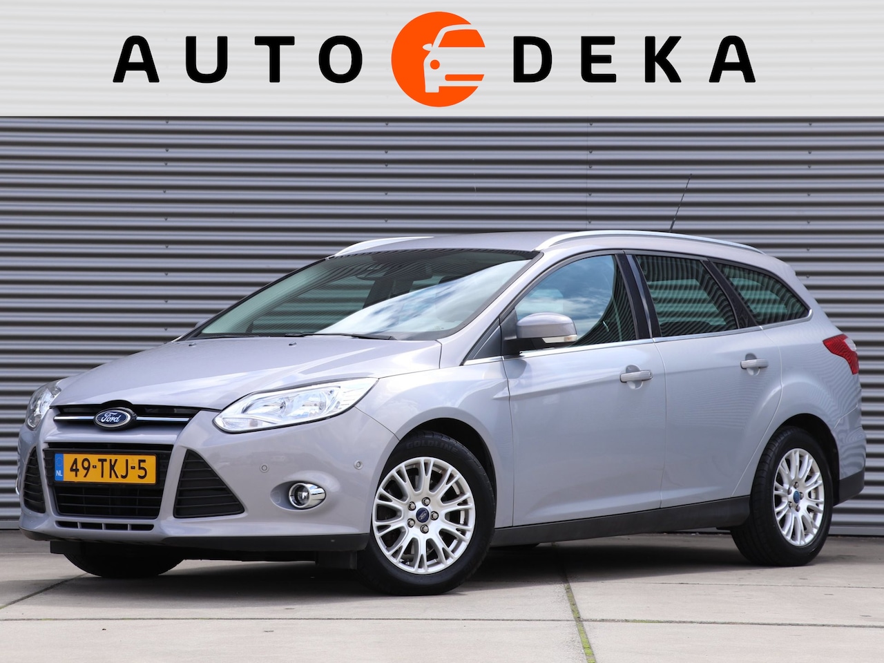 Ford Focus Wagon - 1.6 EcoBoost Titanium *Dealeronderh.*Navigatie*Parkeersens.* - AutoWereld.nl