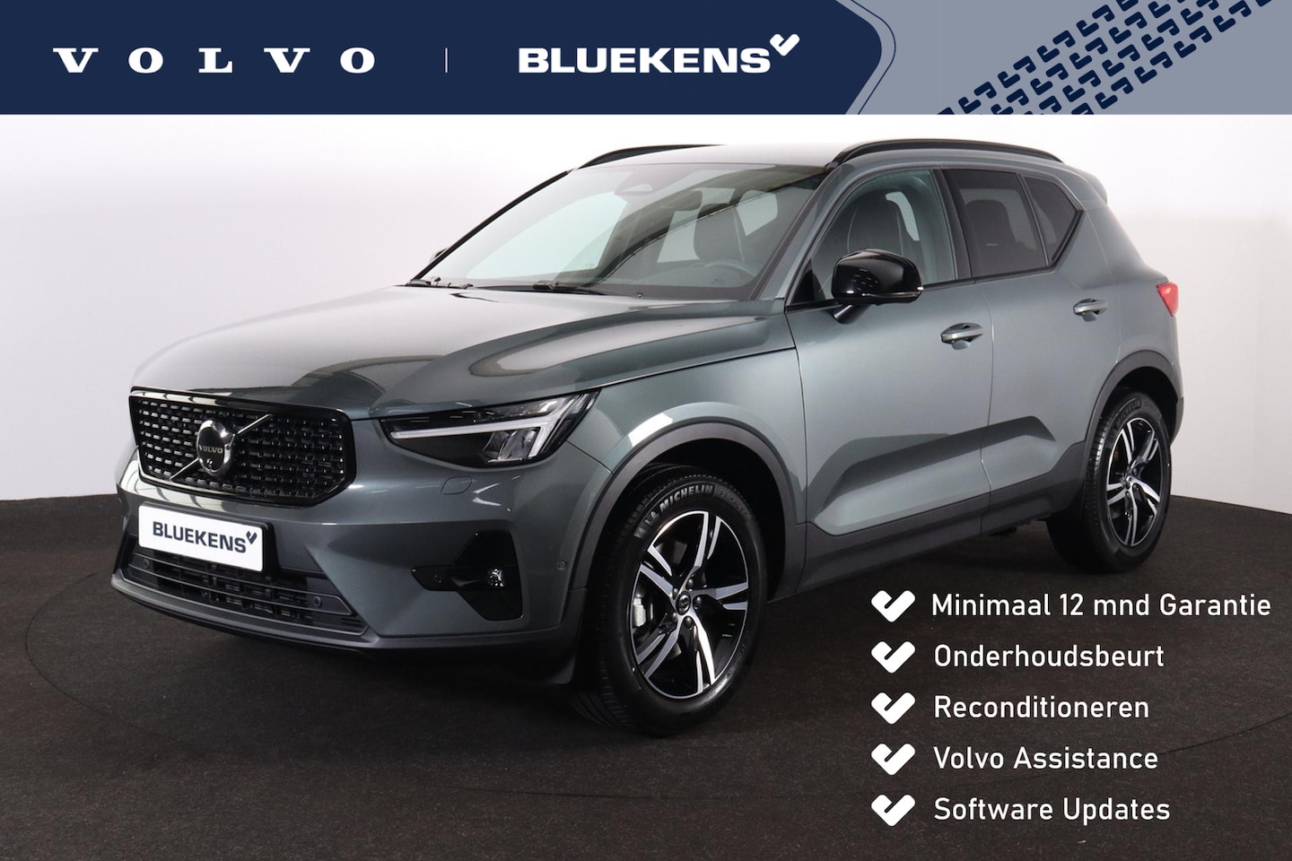 Volvo XC40 - B3 Plus Dark - IntelliSafe Assist & Surround - 360º Camera - Verwarmde voorstoelen, stuur - AutoWereld.nl