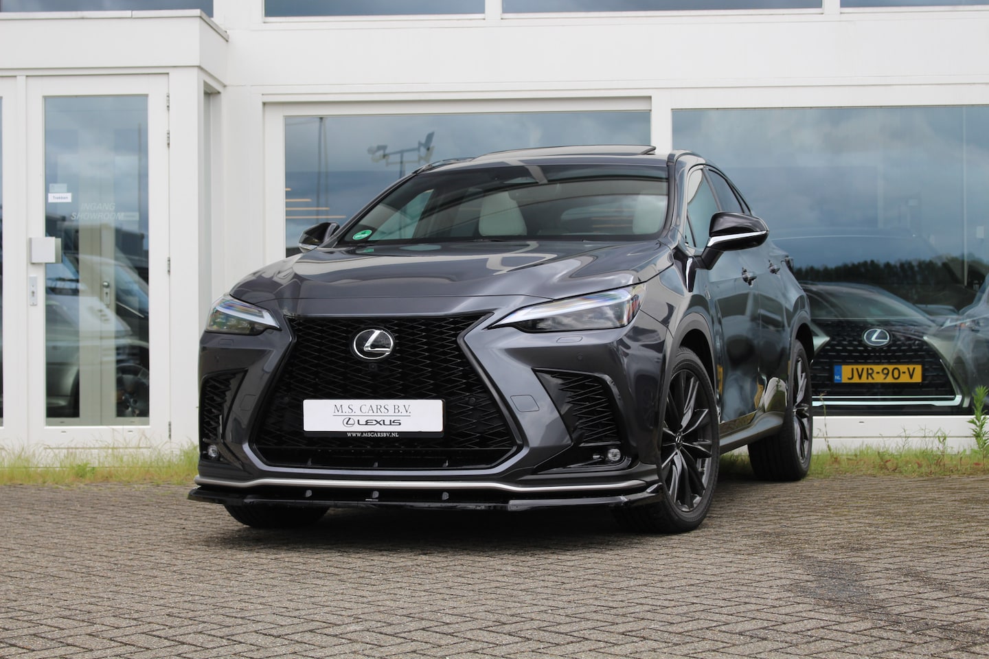 Lexus NX - 450h+ AWD F-SPORT I NL-auto! Open dak I Trekhaak I BTW auto I Uniek! - AutoWereld.nl