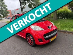 Peugeot 107 - 1.0-12V XS 5 drs