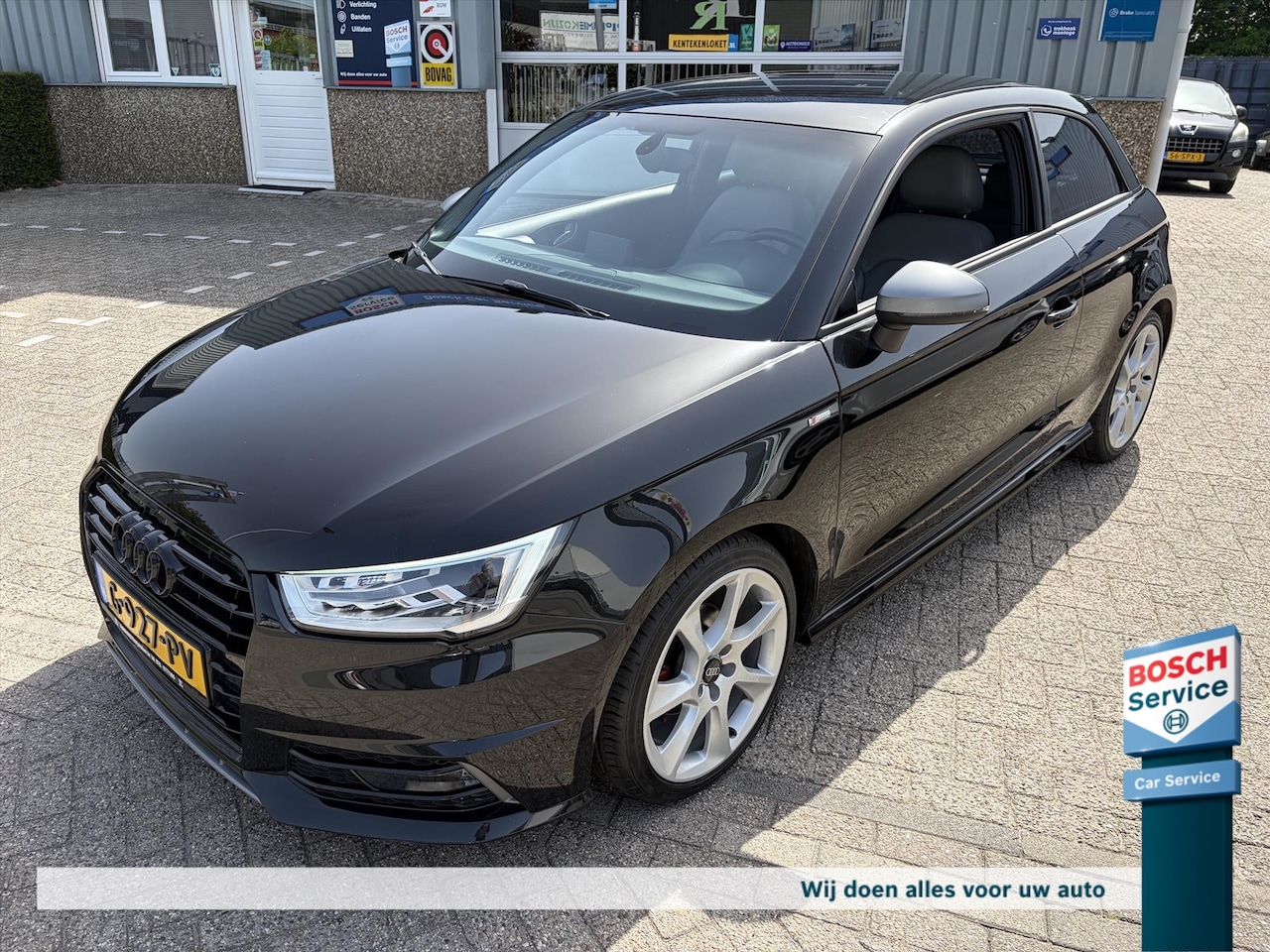 Audi A1 Sportback - 1.0 TFSI 95pk S Line Edition - Navigatie - Parkeersensoren - AutoWereld.nl