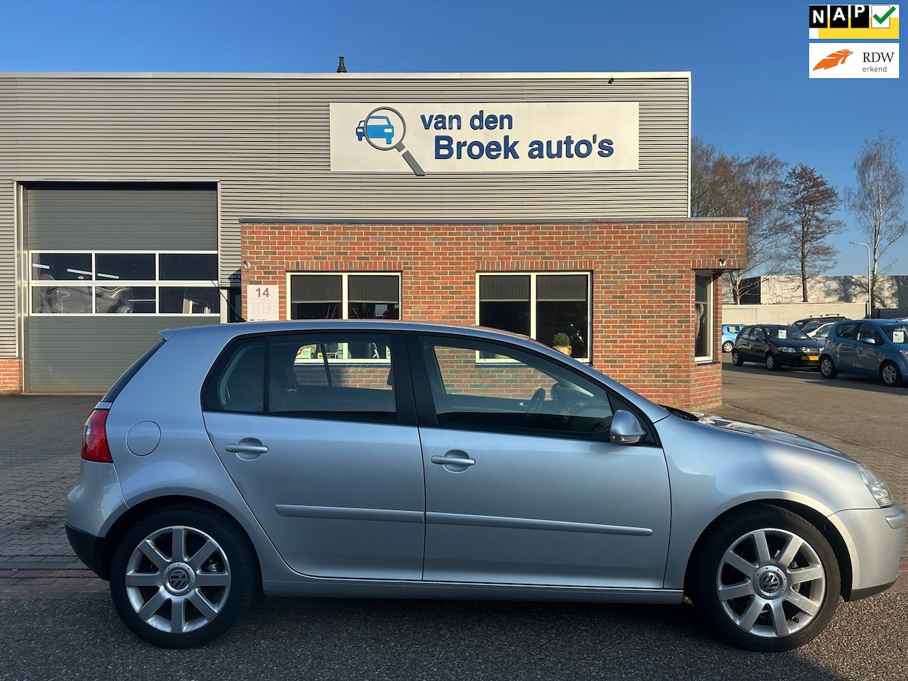 Volkswagen Golf - 1.4 TSI Comfortline CLIMA/TREKHAAK 5deurs ! AUTOMAAT - AutoWereld.nl