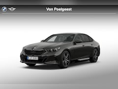 BMW 5-serie - Sedan 530e M Sport Edition | M Sportpakket Pro | Innovation Pack | Travel Pack | Comfort P