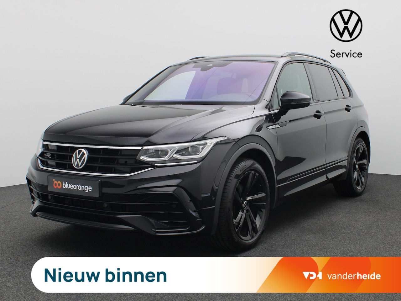 Volkswagen Tiguan - 1.5 TSI R-Line Business+ 150PK DSG Trekhaak, Achteruitrijcamera, Black Style, Voorruitverw - AutoWereld.nl
