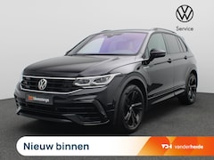 Volkswagen Tiguan - 1.5 TSI R-Line Business+ 150PK DSG Trekhaak, Achteruitrijcamera, Black Style, Voorruitverw