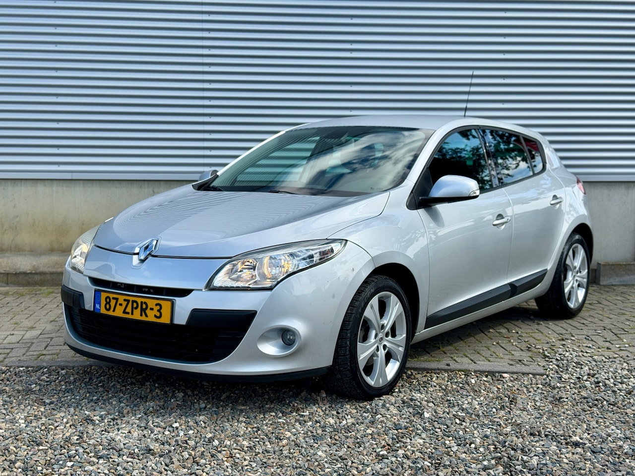 Renault Mégane - 1.6 Dynamique [ Dealer oh, Cruise, Ecc | - AutoWereld.nl