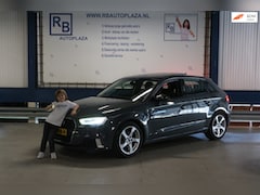 Audi A3 Sportback - 1.0 TFSI Sport / PANO / LED / NIEUW MODEL / SPORT INTERIEUR / NW APK