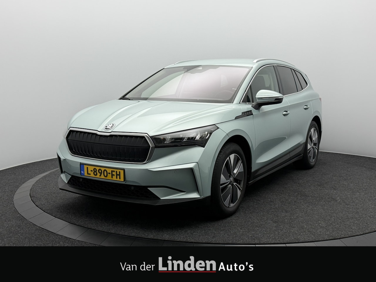 Skoda Enyaq iV - 60 SOH 94,7% | Warmtepomp | Head-Up Display | Stoel/Stuurverwarming | Camera | Carplay&And - AutoWereld.nl