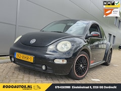 Volkswagen New Beetle - 1.8-5V Turbo Highline Lees Tekst