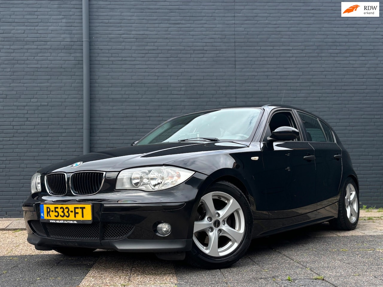 BMW 1-serie - 118i Executive | Airco | Automaat | Nette Auto - AutoWereld.nl