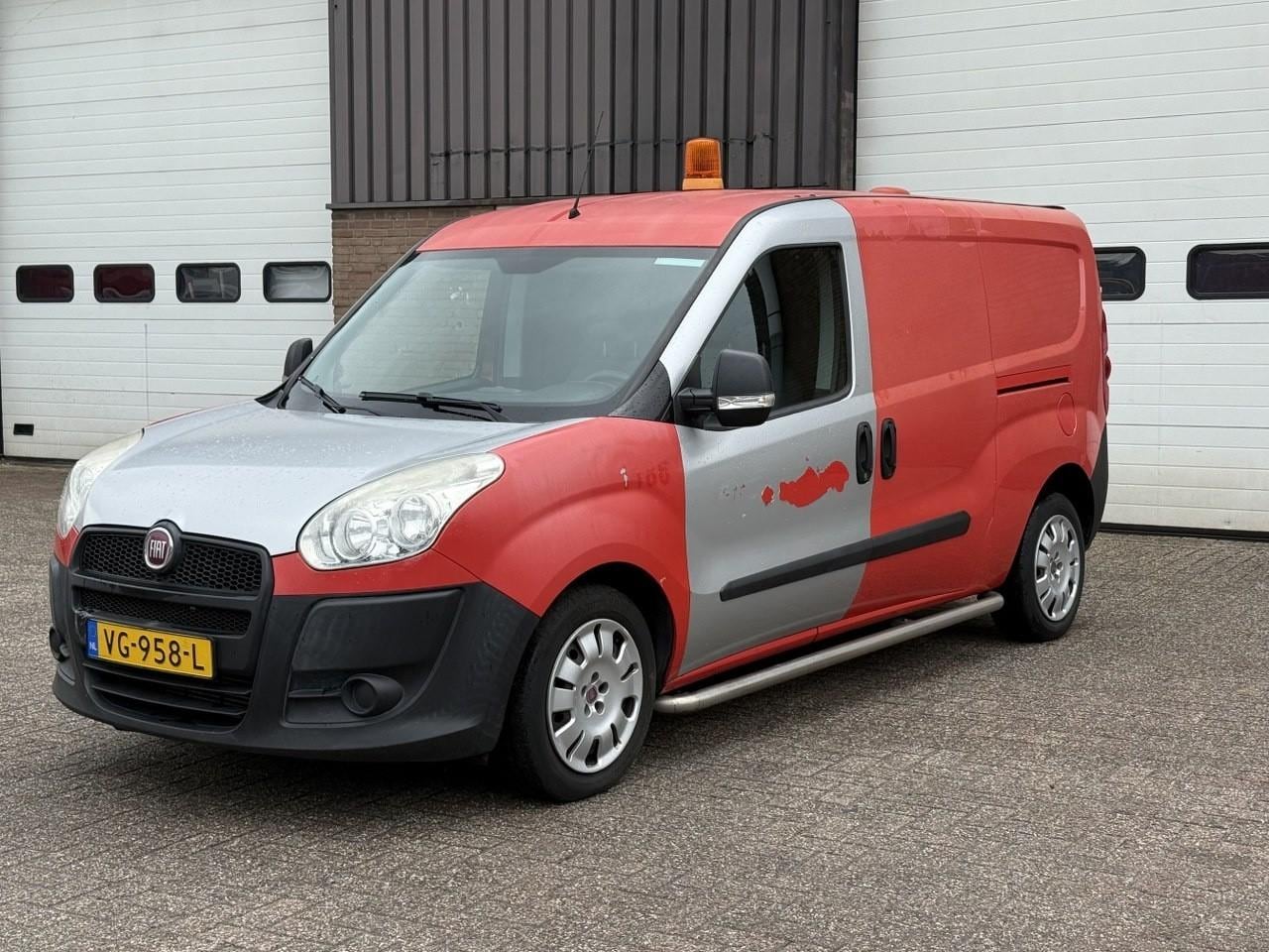 Fiat Doblò Cargo - Cargo 1.4 T-Jet Natural Power Maxi / Geïsoleerde laadruimte - AutoWereld.nl