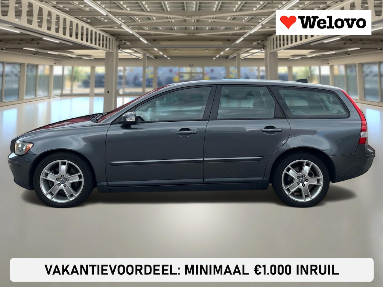 Volvo V50 - 2.4 Edition II Sport Trekhaak,PDC,Automaat,netjes onderhouden.. - AutoWereld.nl