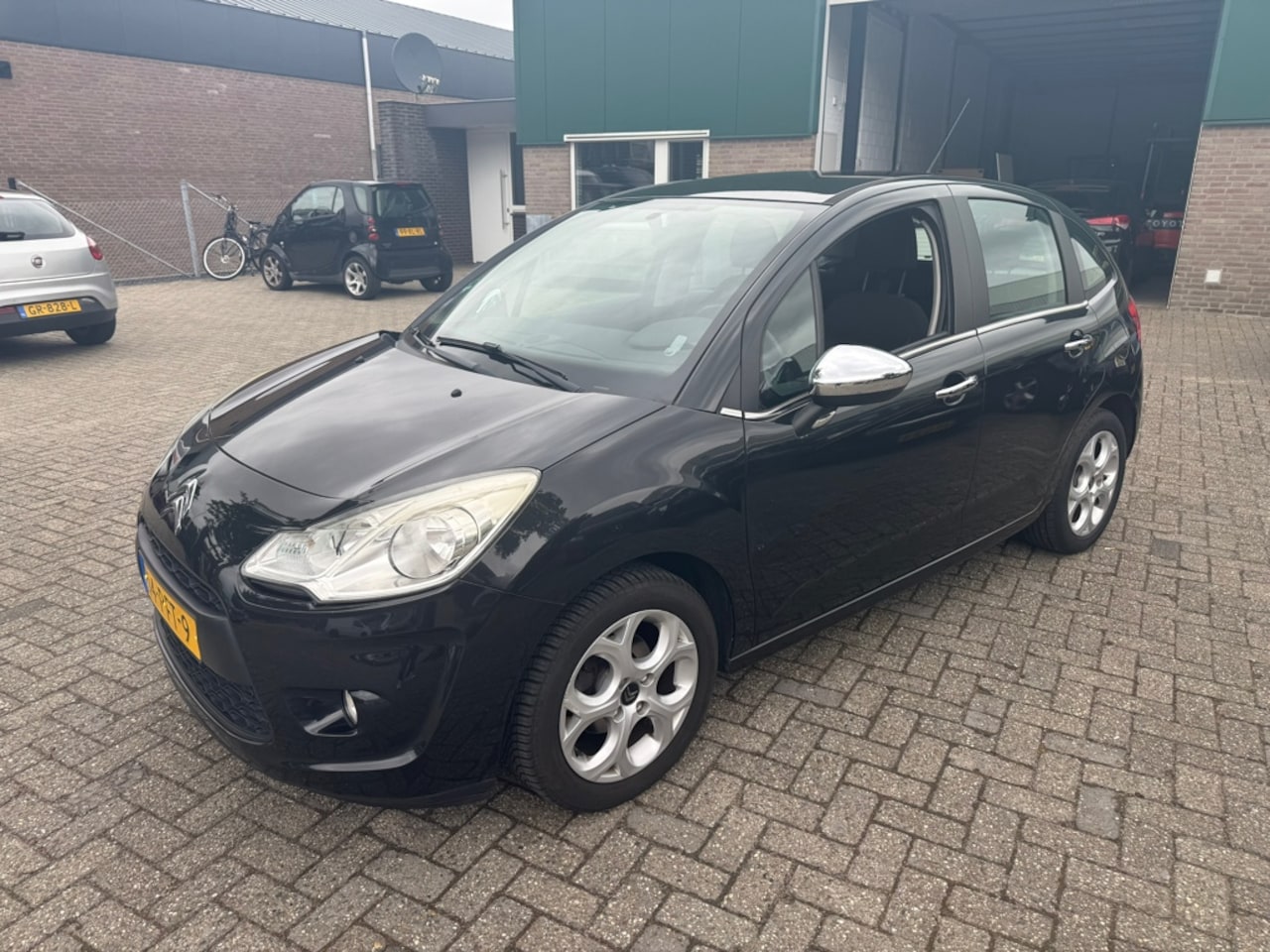 Citroën C3 - 1.4 Ligne Business Airco Navi LM Velgen - AutoWereld.nl