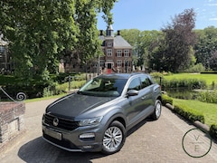 Volkswagen T-Roc - 1.5 TSI Style | Camera | Keyless |
